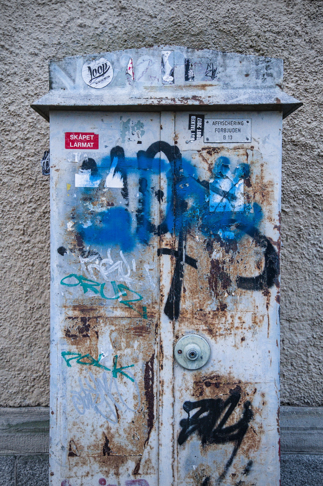 Postering prohibited